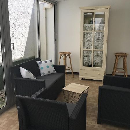 Maison Avec Courette A 450M De La Plage Et Proche Commerces - Tout Equipee - Fr-1-22-176 Ла Транш-сюр-Мер Екстериор снимка