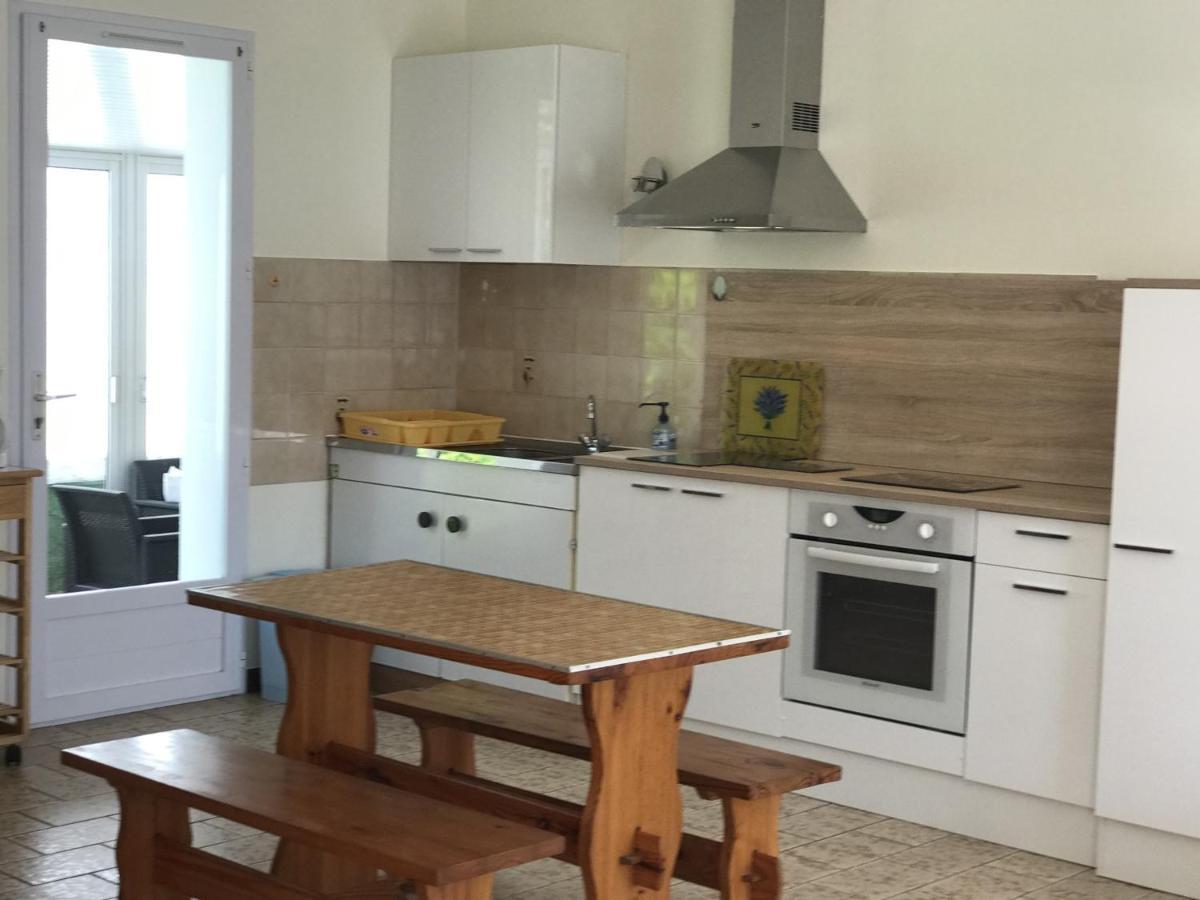 Maison Avec Courette A 450M De La Plage Et Proche Commerces - Tout Equipee - Fr-1-22-176 Ла Транш-сюр-Мер Екстериор снимка